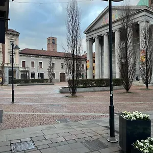 Appartamento In Centro Da Ale, Seregno